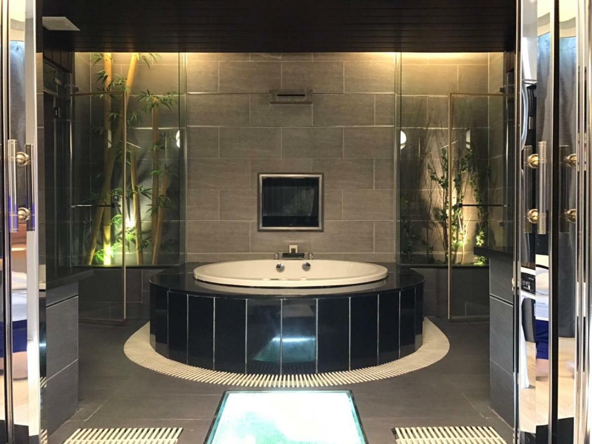 Kai-Hong Motel หลงตัน ภายนอก รูปภาพ